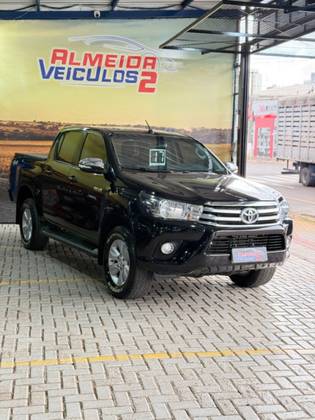TOYOTA HILUX 2.8 SRV 4X4 CD 16V DIESEL 4P AUTOMÁTICO TOYOTA HILUX 2.8 SRV 4X4 CD 16V DIESEL 4P AUTOMÁTICO